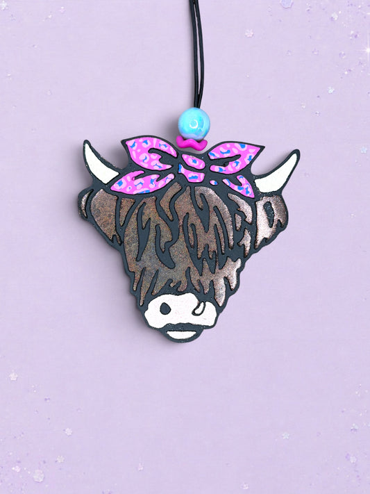 Highland Cow Head With Bow (option 1) Freshie
